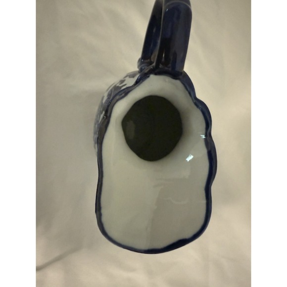 The Bombay Company Creamer Pitcher Cobalt Blue 6" Floral Vtg Ceramic Porcelain - Picture 4 of 5